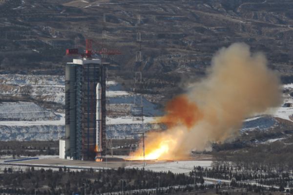 “天琴一号”技术试验卫星升空。