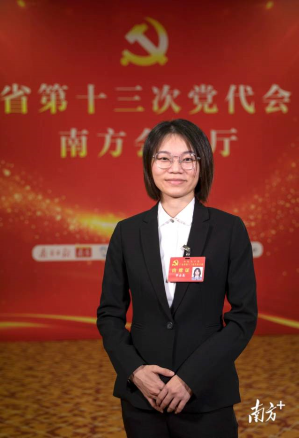 佛山市国星光电股份有限公司研究院主任工程师章金惠代表。