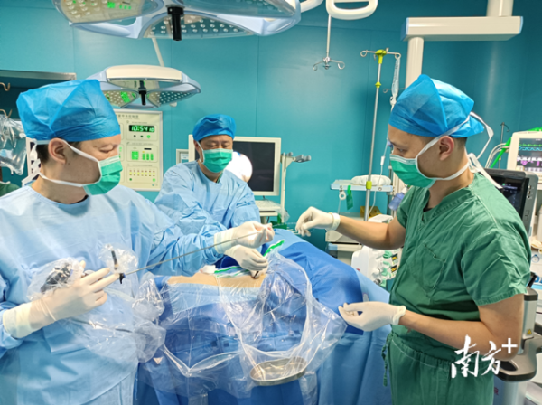 在潮汕医院的带动下，饶平正积极引入更多高水平医疗人才。受访者供图
